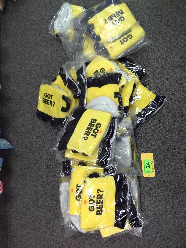 Large quantity of Got Beer foam hats