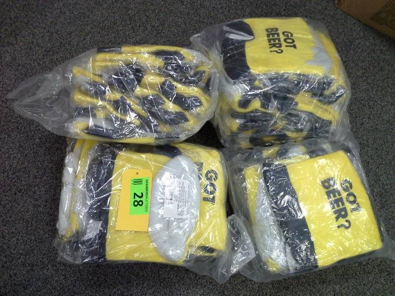 Large quantity of Got Beer foam hats