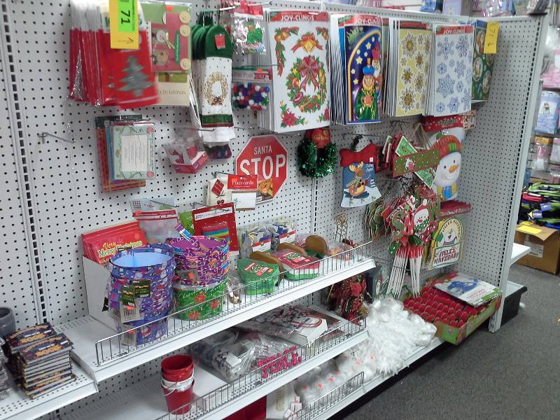 Assortment of Christmas related decor
