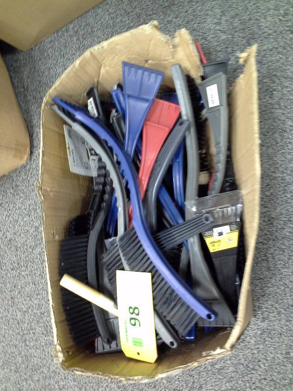 Box of scrapers