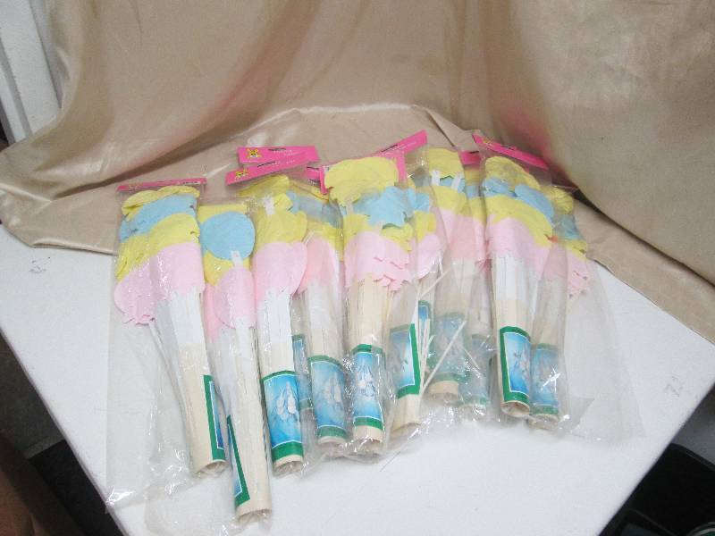 12 TOTAL EASTER CASCADES PINK BLUE ...