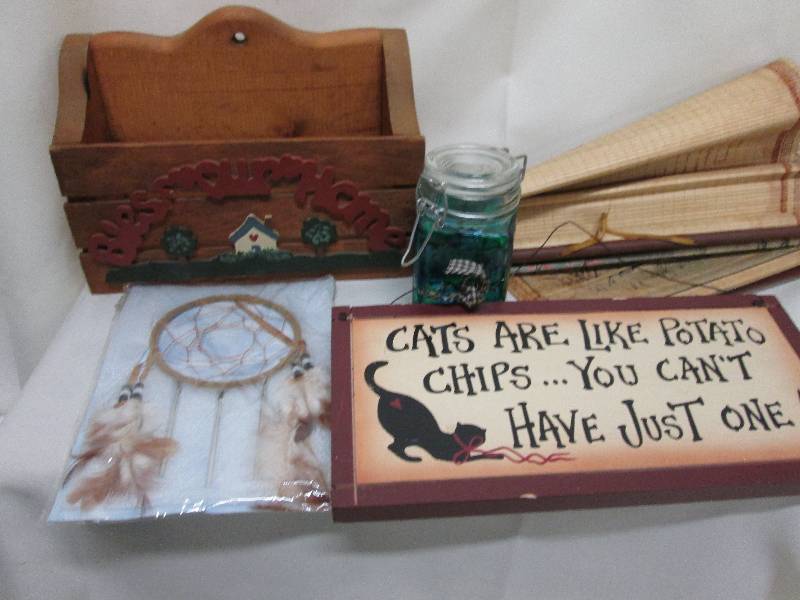Cat saying plaque, Tiger wall hangi...