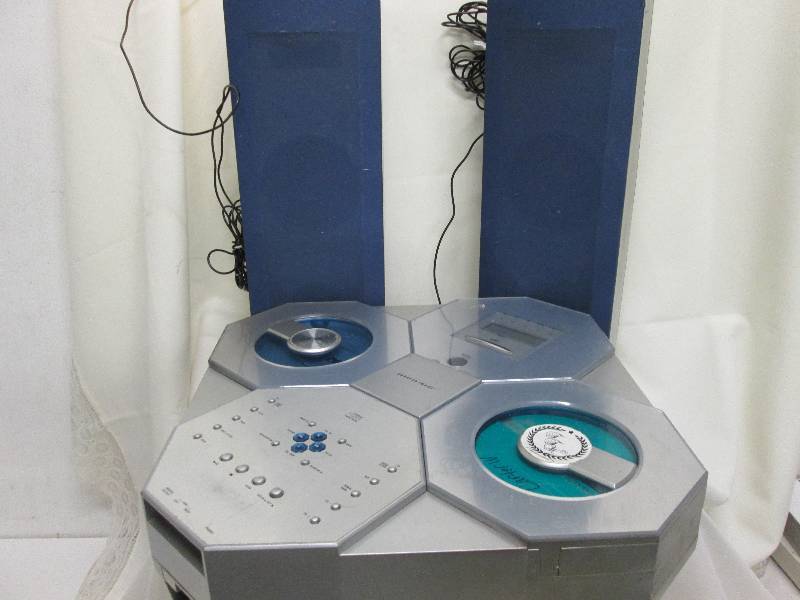 Sharper Image CD player stereo with...