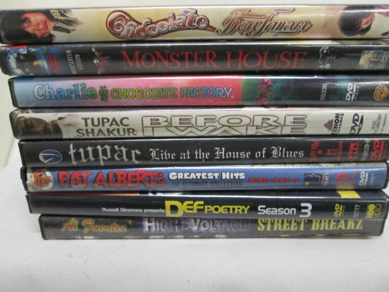 Lot of 8 DVD movies...