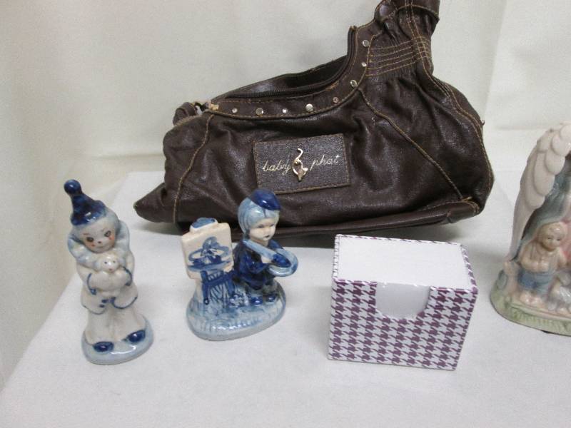 3 blue tone figurines, 1 beautiful ...