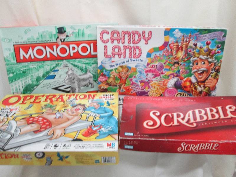 4 Classic Board games...
