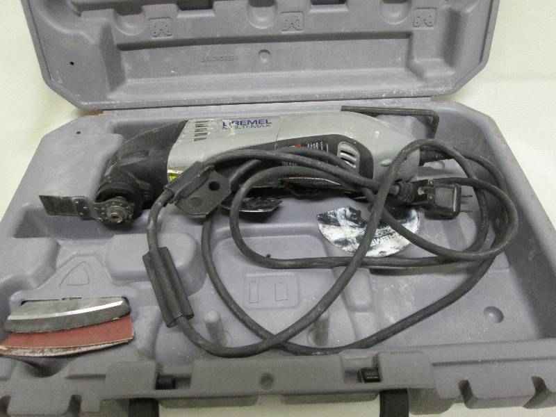 Dremel Multi-Max Tool with case...