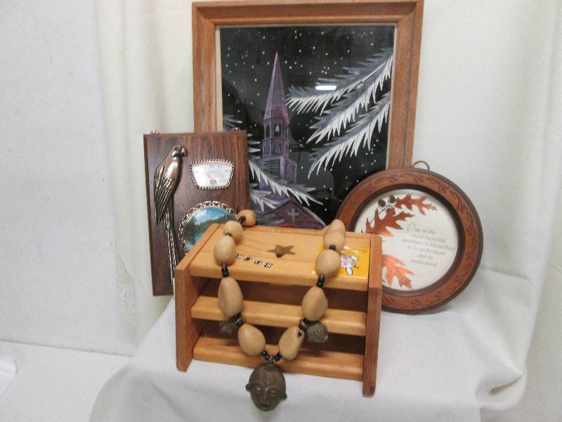 Lot of 5 assorted dcor pieces...