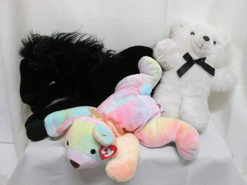 Lot of 3 assorted plush animals...