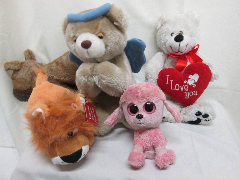 Assorted plush animals...