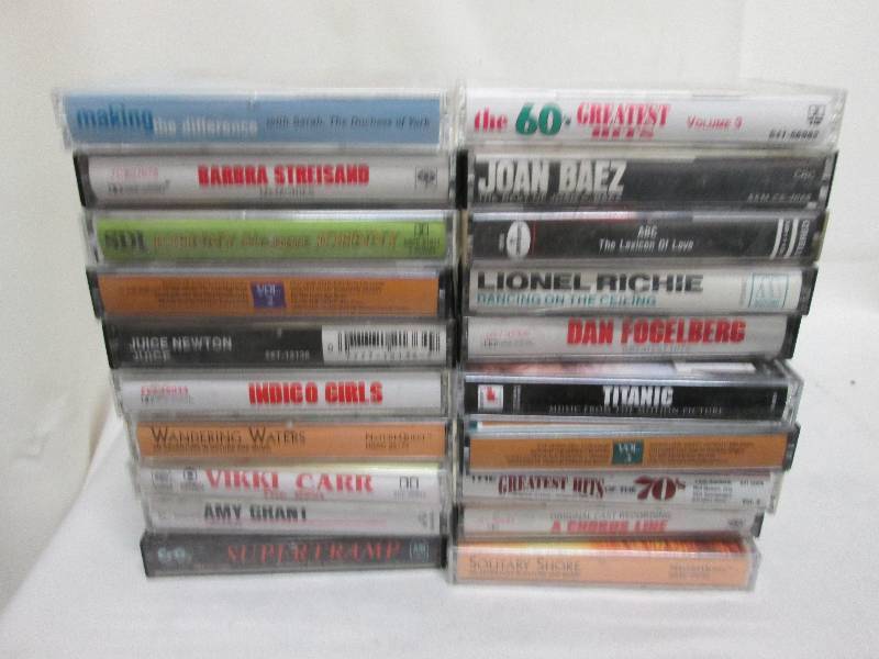 Lot of 20 cassette music tapes vari...