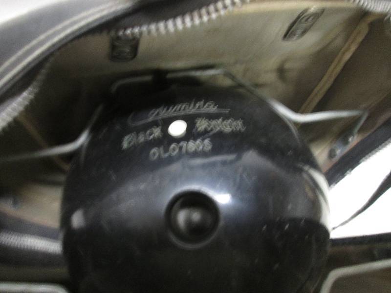 Columbia black ball bowling with ba...