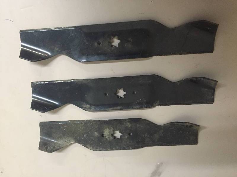 Set of Lawn Mower Blades