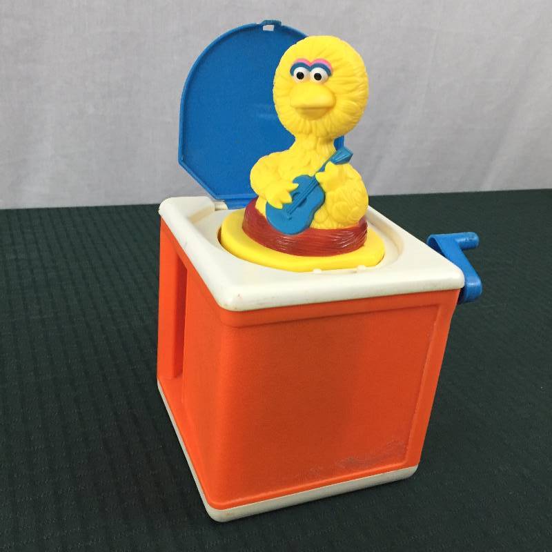 Vintage Retro Collectible Toy 1985 Hasbro Sesame Street Big Bird Pop Goes The Weasel Toy Works