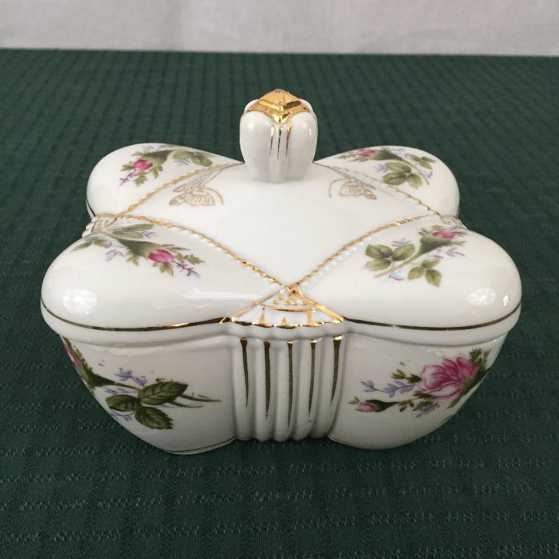 Vintage Fern Importation Japan Hand Painted Candy Dish with Lid Casket Trinket Jewelry Holder Porcelain Flowers