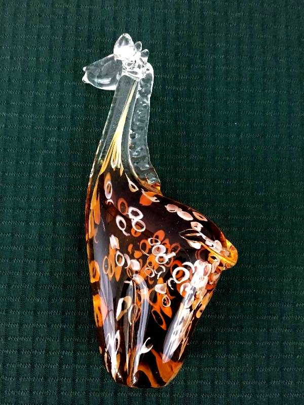 Vintage Lovely 10 Blown Art Glass Murano or Dynasty Gallery or 5th Avenue Glass Heavy 3 lbs Figurine Wild Animal Standing GIRAFFE Paperweight - Beautiful