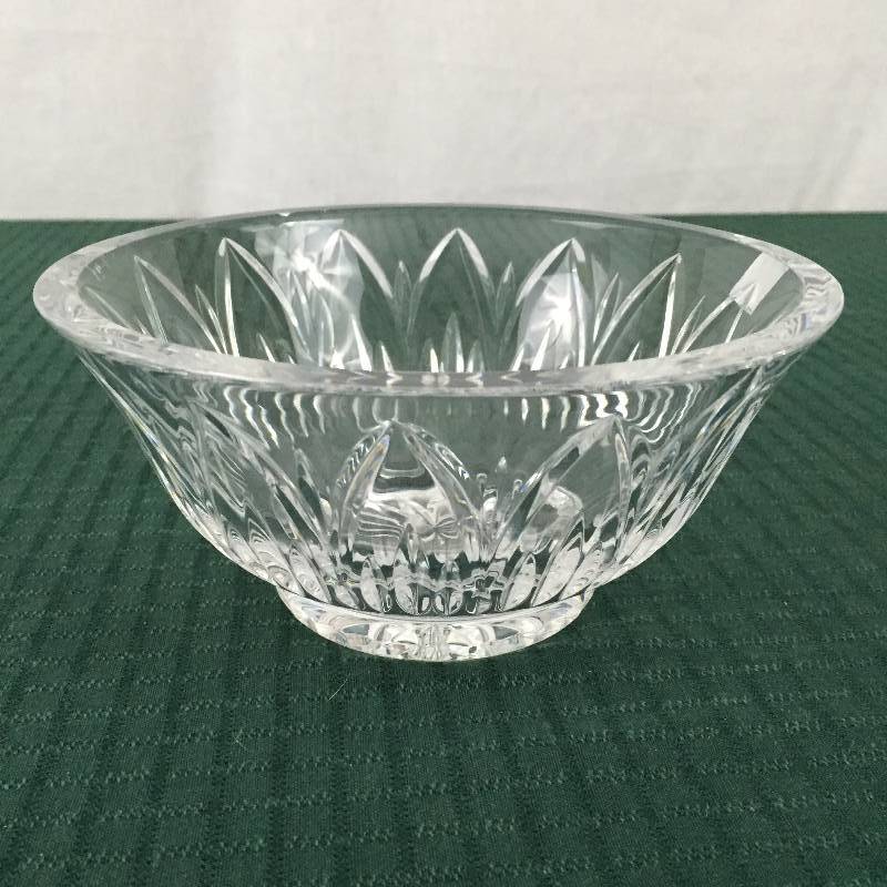 Quality Waterford Crystal Marquis 7 Floating Flower Bowl with Label - Note a couple scrapes & 1 flea bite to edge shown in pictures - could be buffed out