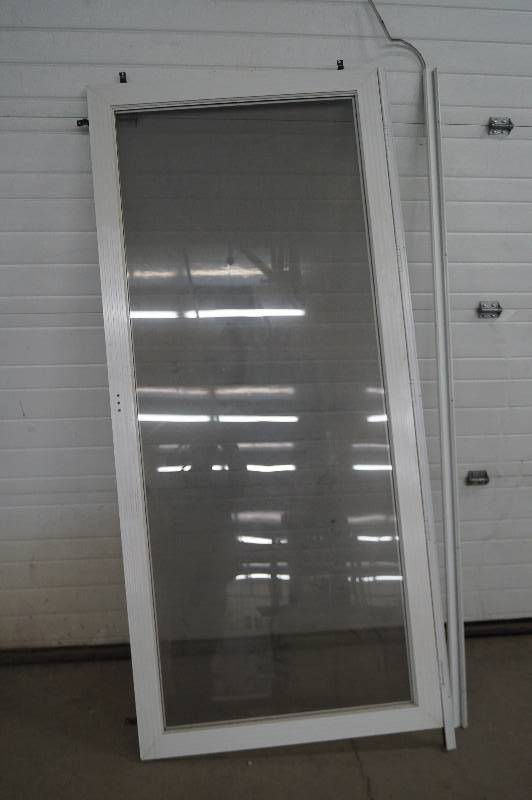 Rusco Storm Door