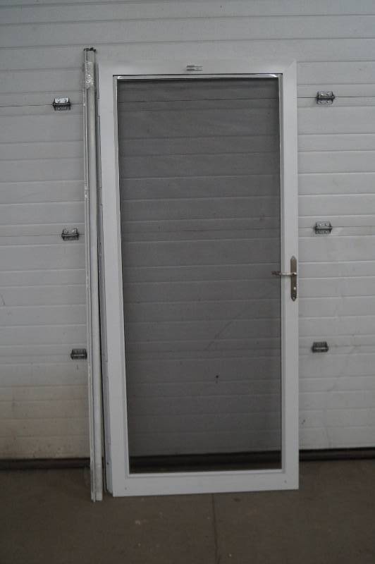 Rusco Storm Door