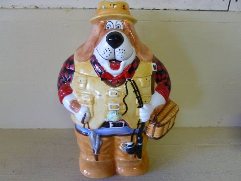 lot 15 image: Cookie Jar