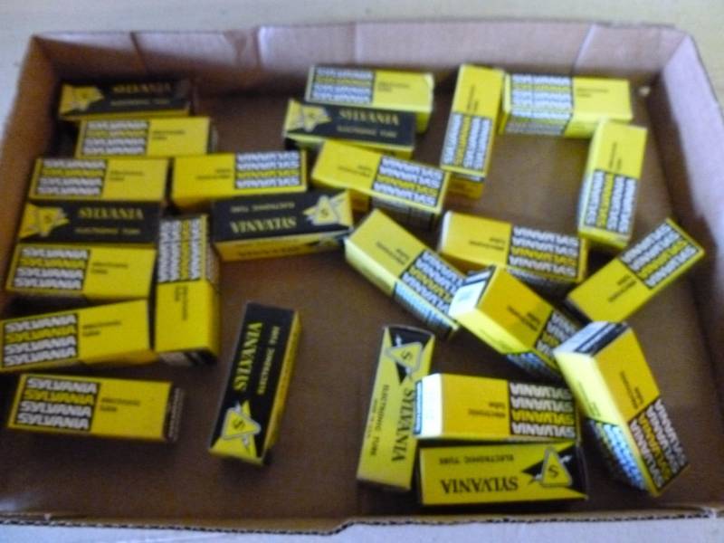 lot 31 image: Vintage Radio Tubes