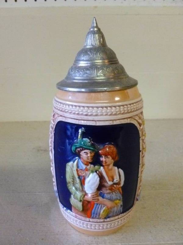 lot 44 image: Beer Stein