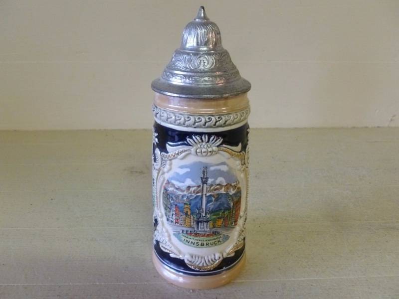 lot 46 image: Beer Stein