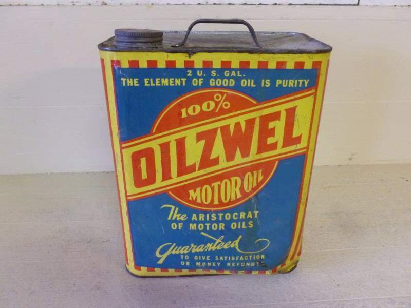 lot 53 image: Vintage Oil Can