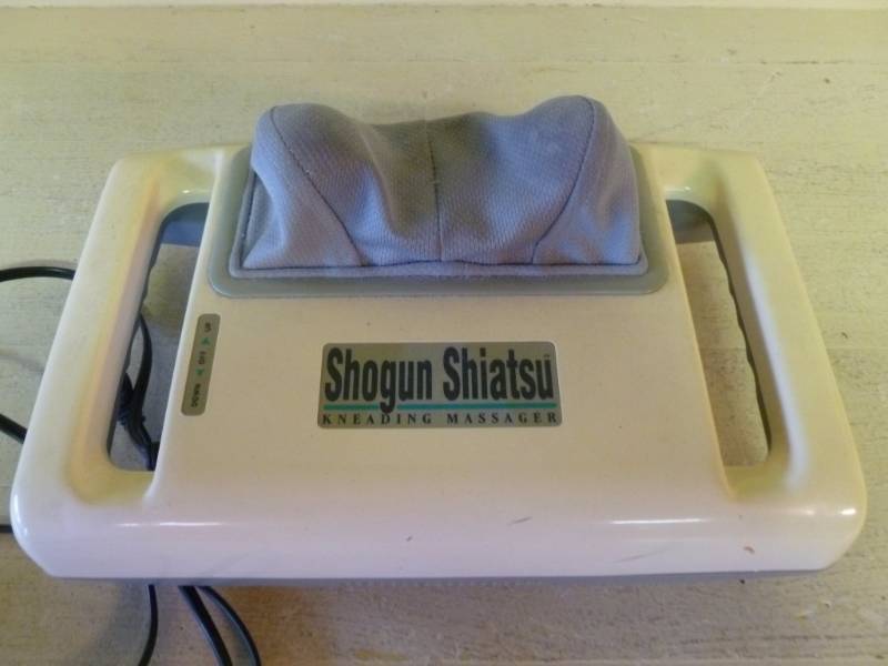 lot 86 image: Massage Machine