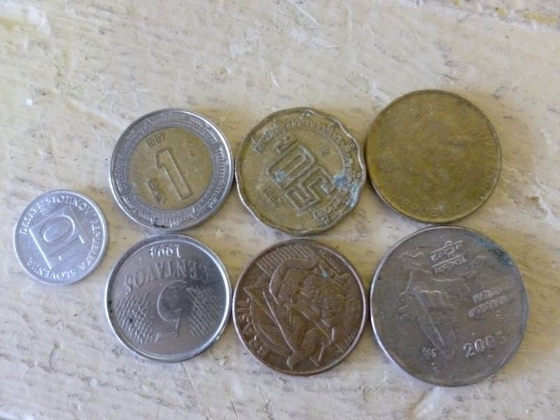 lot 124 image: Foreign Coins