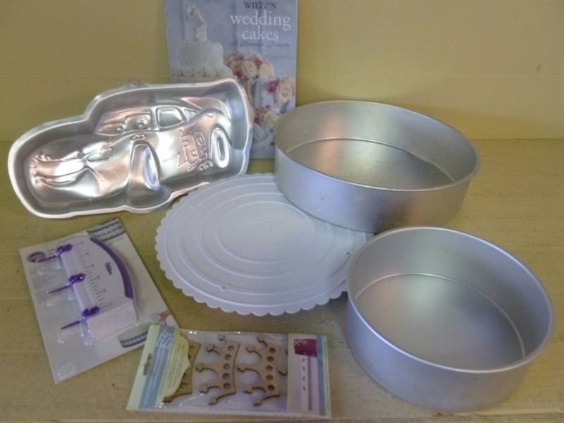 lot 127 image: Kitchen