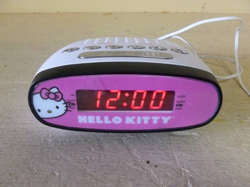 lot 203 image: Alarm Clock