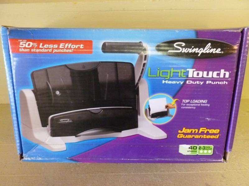 lot 217 image: Office Item