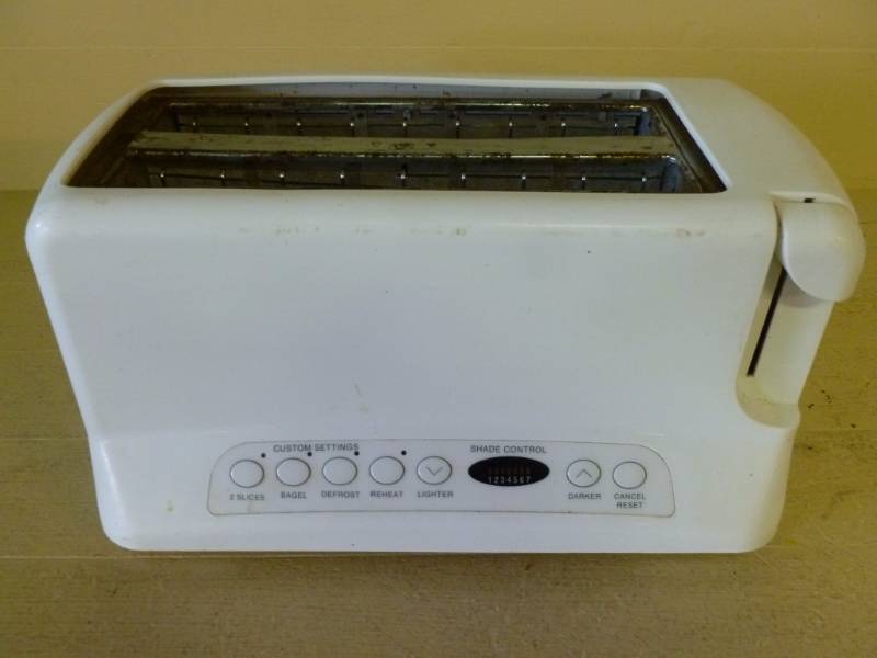 lot 232 image: Kitchen