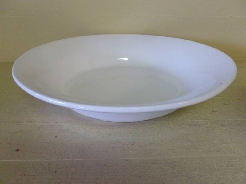 lot 253 image: Kitchen
