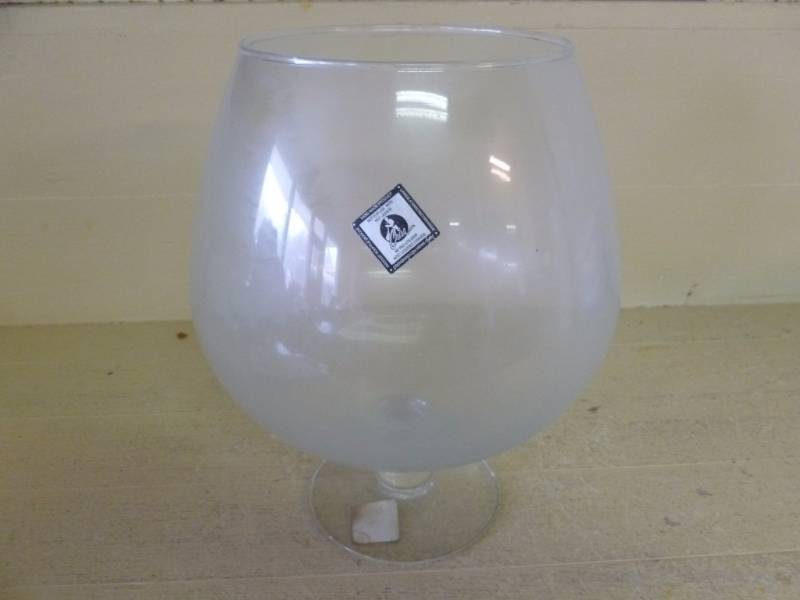 lot 256 image: Tip Jar