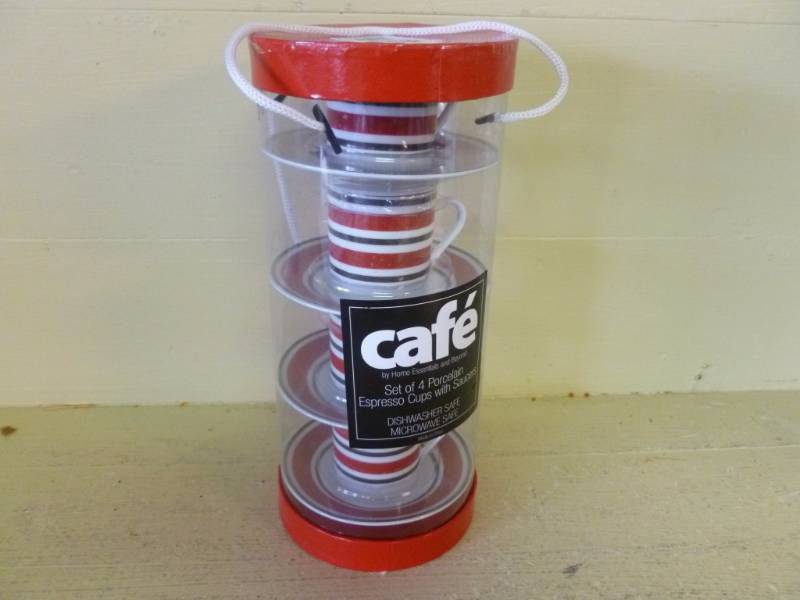 lot 259 image: Kitchen