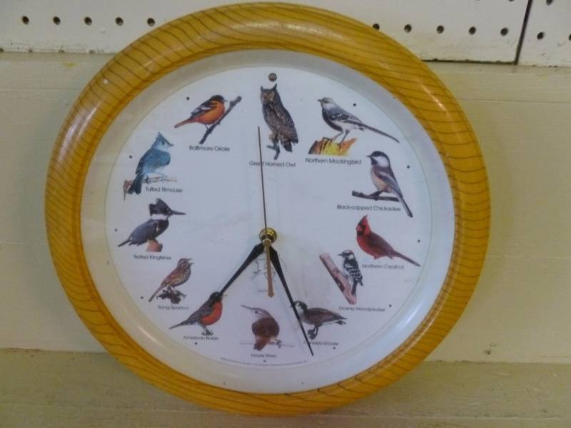 lot 283 image: Wall Clock