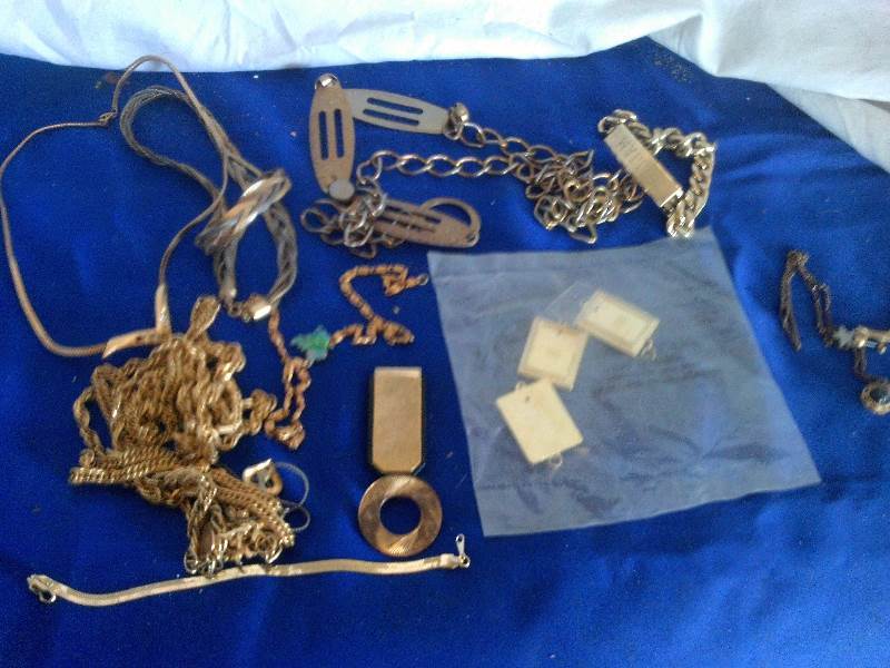 vintage jewlery