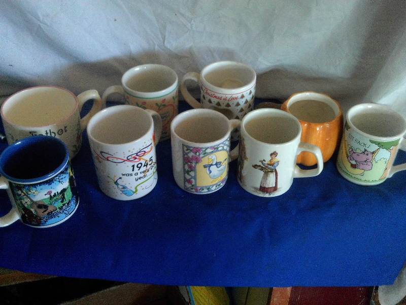 assorted coffee cups