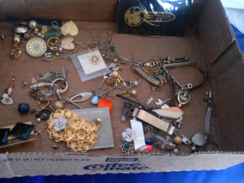 vintage jewlery