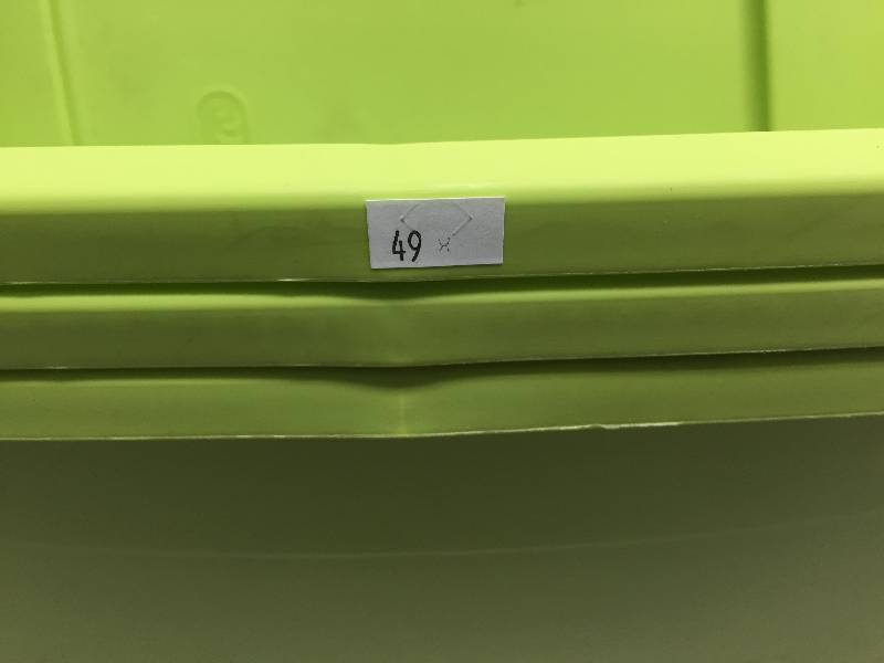 PLASTIC TOTES