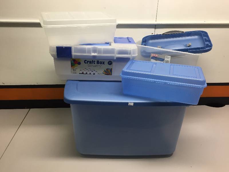 PLASTIC TOTES
