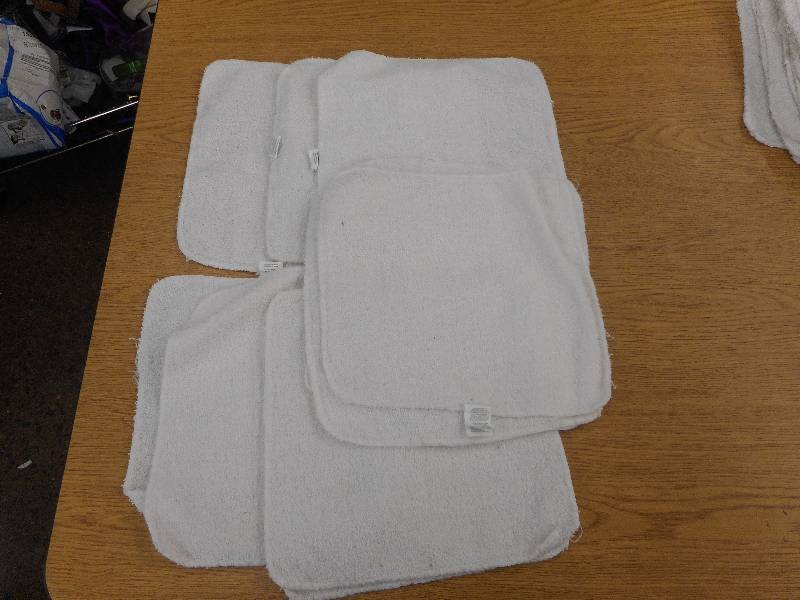 lot 1 image: LOT OF 10 6X5 DISH CLOTHES