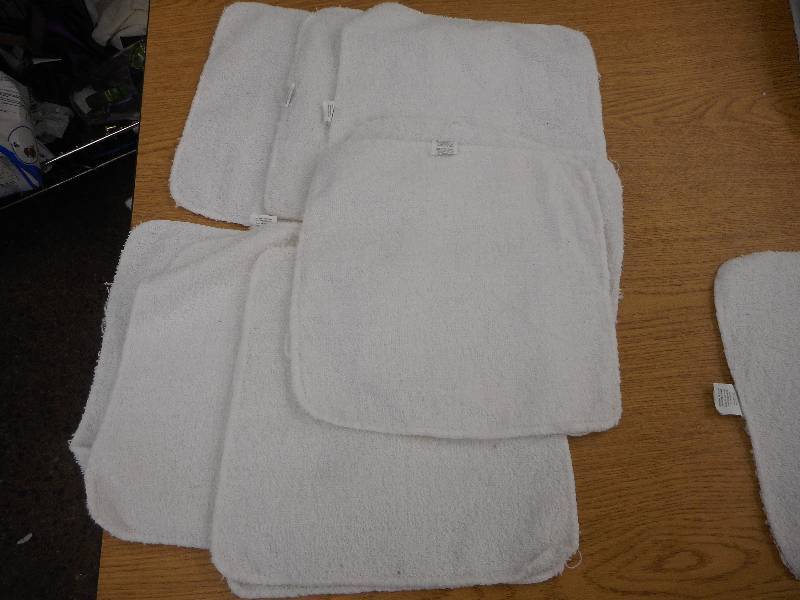 lot 3 image: LOT OF 10 6X5 DISH CLOTHES