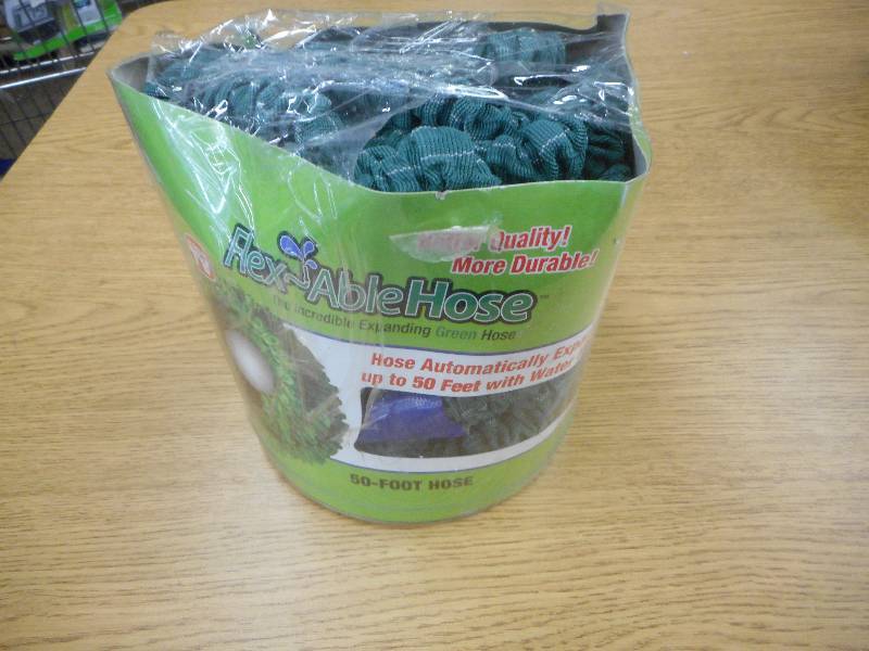 lot 4 image: 50 FOOT FLEX ABLE HOSE