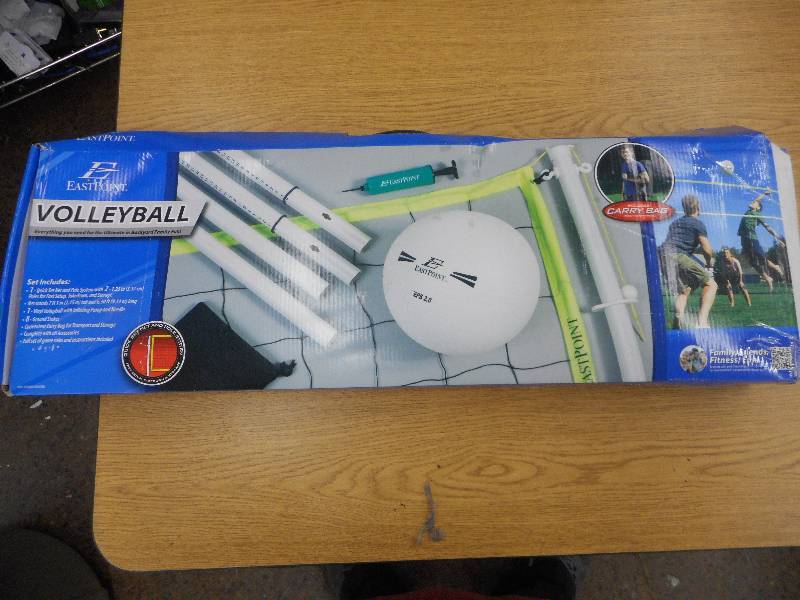 lot 32 image: EASTON VOLLEYBALL SETUP