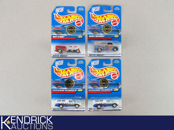 4 MINT ON CARD Hot Wheels 1999 Trailer Edition Specials