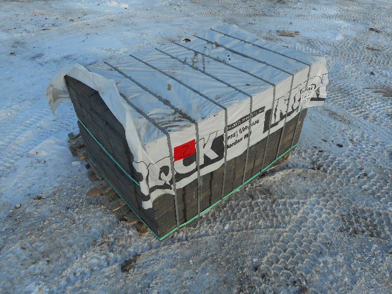 (1) Unused Pallet Of Anchor Colonia...