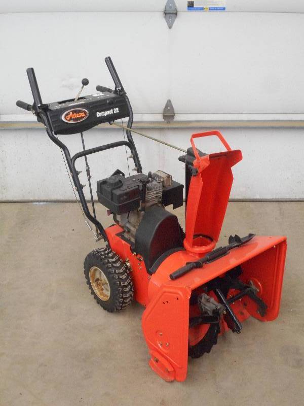 Ariens Compact 22 Two-Stage Snowblo...